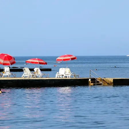 With A Parking Space - 22511 Umag