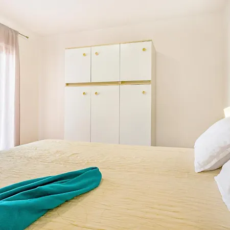 Apartment With A Parking Space - 22511