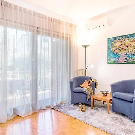 With A Parking Space - 22511 Apartment Umag