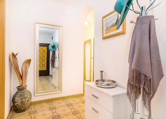 With Parking Spaces - 22511 Umag